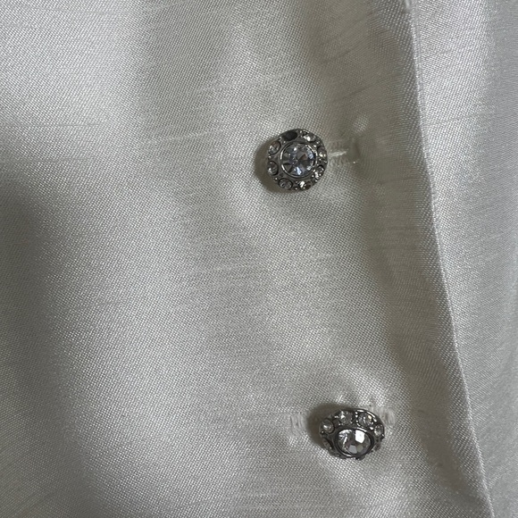 Jackie John White Satin Blazer Bow Detail Rhinestone Buttons Classy - Picture 10 of 10